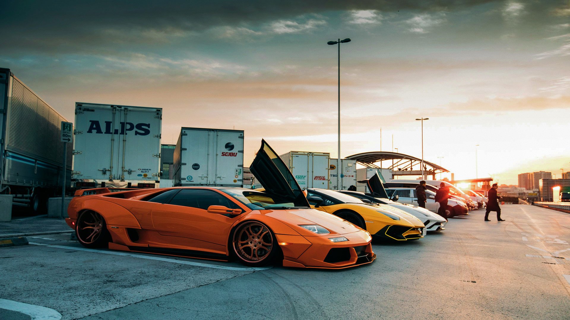 IM体育下载-英超战火燎原:攻势如潮,第一时间创造奇迹,英超榜首大战